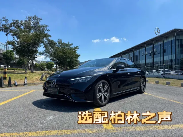 Фотография автомобиля — Mercedes-Benz EQE