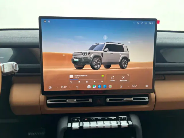 iCAR V27 — Фото автомобиля 13