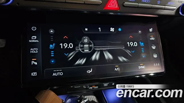 Hyundai Grandeur Grandeur (GN7) — Фото автомобиля 26