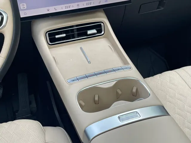 Chery Fengyun T7 — Фото автомобиля 6