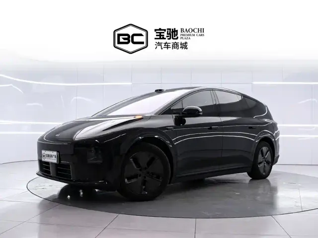 Фотография автомобиля — Li Auto i8