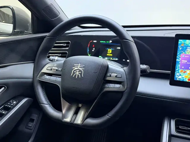 BYD Qin L — Фото автомобиля 8