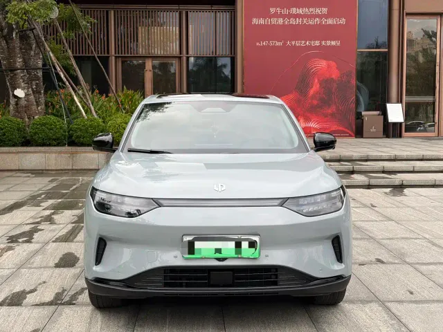 Leapmotor C11 — Фото автомобиля 3