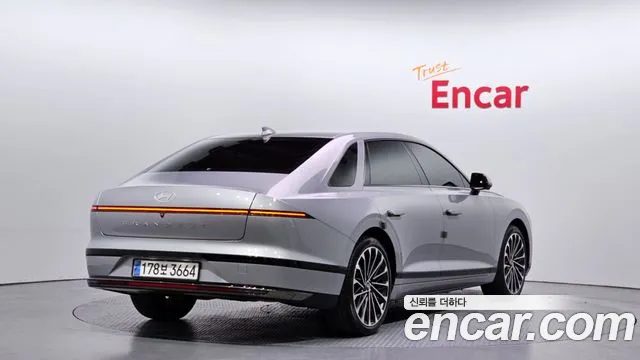 Hyundai Grandeur GN7 — Фото автомобиля 2