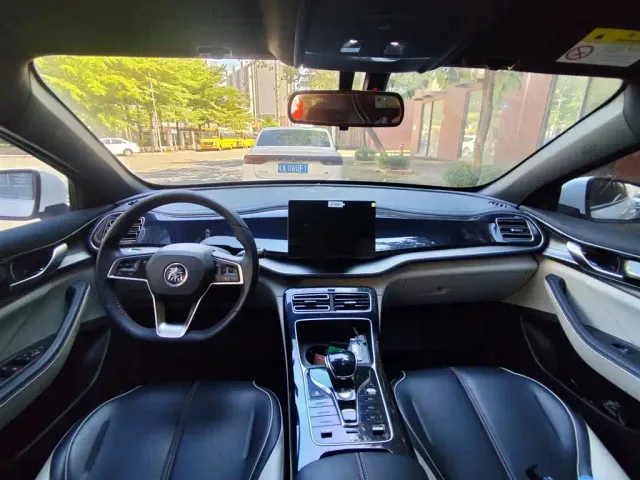 BYD Qin PLUS — Фото автомобиля 5