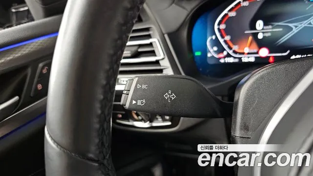 BMW X4 xDrive20i M Sport — Фото автомобиля 30