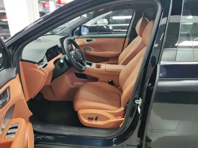 Shangjie SUV — Фото автомобиля 6