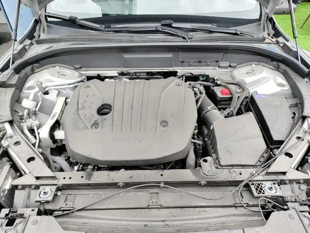 Volvo XC60 — Фото автомобиля 24