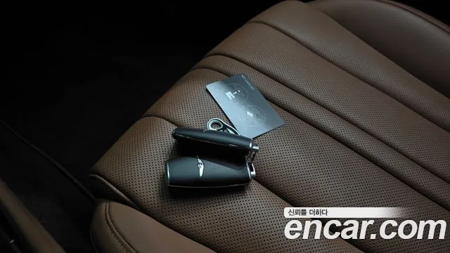 Genesis G80 Бензин 2.5 турбо AWD — Фото автомобиля 11