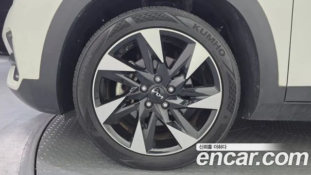 Kia Seltos — Фото автомобиля 5