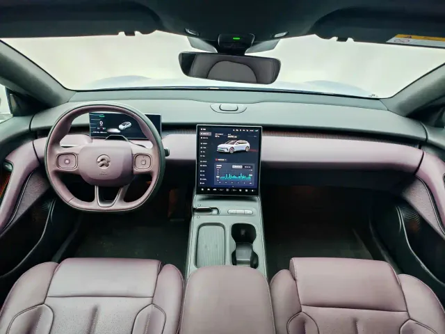 Nio ET5 Touring — Фото автомобиля 15