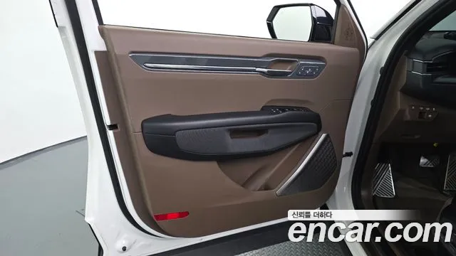 Kia EV9 — Фото автомобиля 13