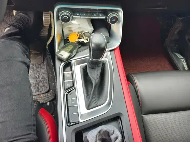 Geely Binrui — Фото автомобиля 16