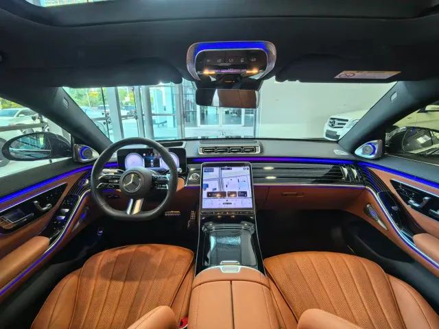 Mercedes-Benz S-Class — Фото автомобиля 11