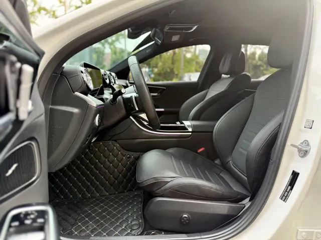 Mercedes-Benz C-Class — Фото автомобиля 16