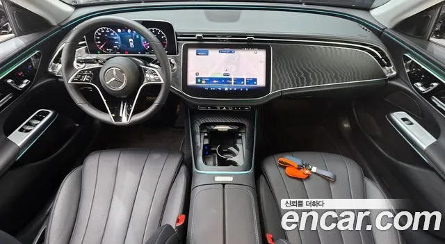 Mercedes-Benz E-Class — Фото автомобиля 7