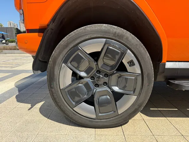 iCAR V23 — Фото автомобиля 11