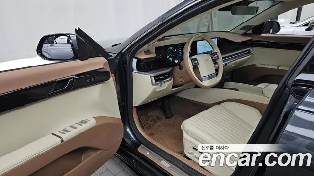 Hyundai Grandeur GN7 — Фото автомобиля 15