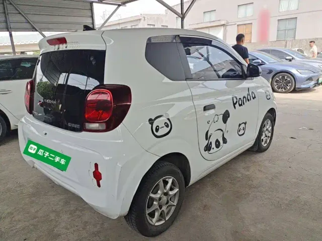 Roewe Clever — Фото автомобиля 6