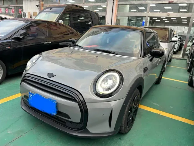 Фотография автомобиля — MINI Hatch