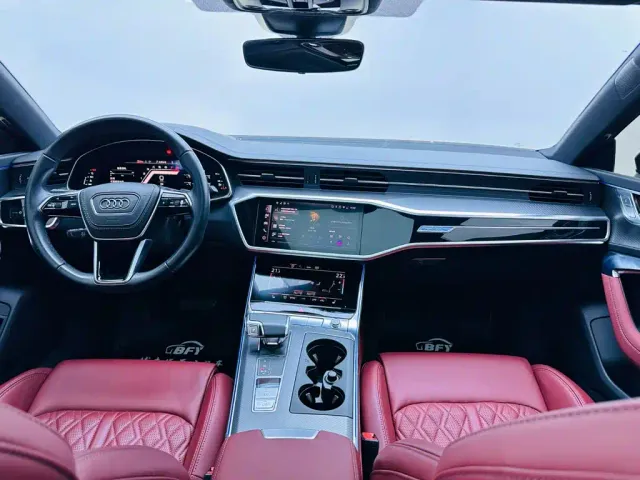 Audi A7L — Фото автомобиля 16
