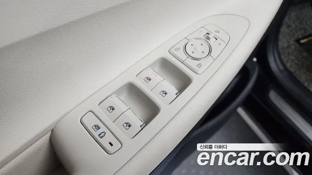 Hyundai Grandeur Новый Grandeur IG — Фото автомобиля 29
