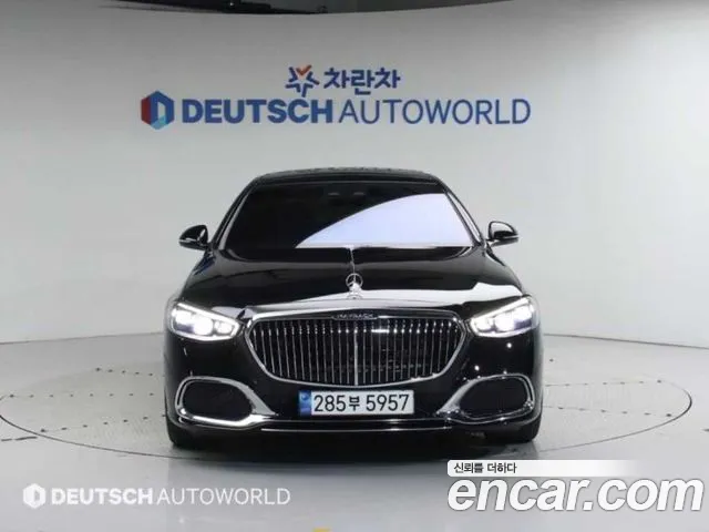 Mercedes-Benz S-Class — Фото автомобиля 3