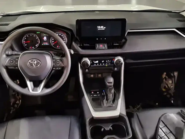 Toyota Wildlander — Фото автомобиля 12
