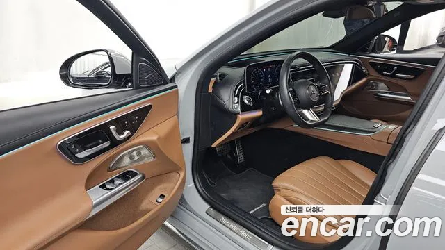 Mercedes-Benz E-Class W214 — Фото автомобиля 15