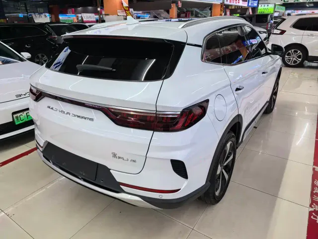BYD Song PLUS — Фото автомобиля 6