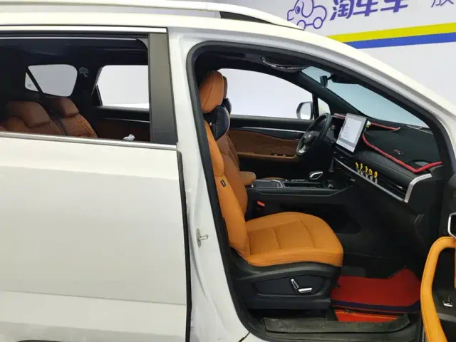 Geely Haoyue L — Фото автомобиля 8
