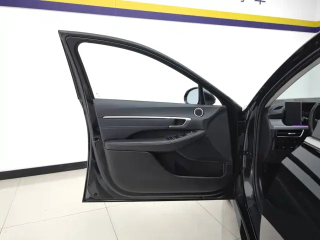 Hyundai Sonata — Фото автомобиля 7