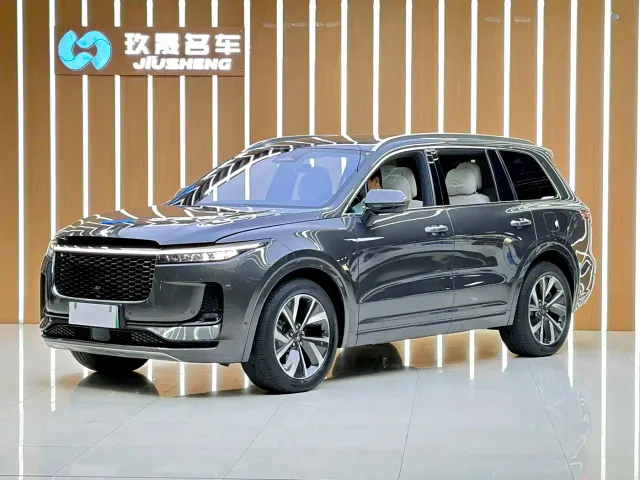 Фотография автомобиля — Li Auto ONE
