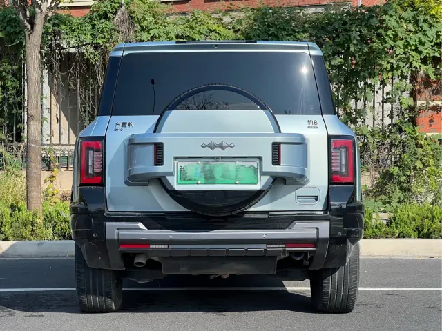 BYD FangChengBao Leopard 8 — Фото автомобиля 8