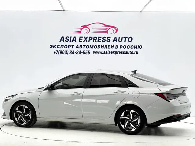Hyundai Elantra — Фото автомобиля 6