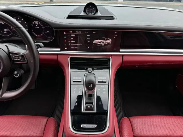 Porsche Panamera — Фото автомобиля 14