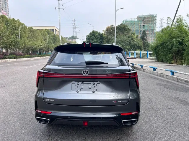 Changan CS75 Plus — Фото автомобиля 16