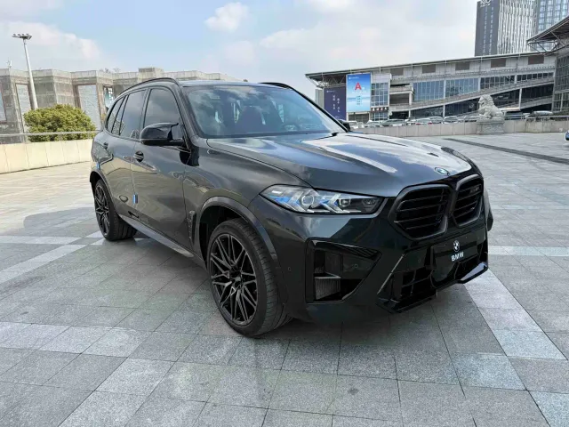 BMW X5 M — Фото автомобиля 3