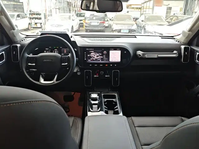 Haval Big Dog — Фото автомобиля 9