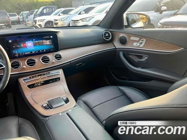 Mercedes-Benz E-Class W213 — Фото автомобиля 6