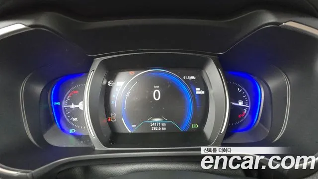 Renault-KoreaSamsung QM6 Новый QM6 2.0 LPe RE Signature 2WD — Фото автомобиля 8