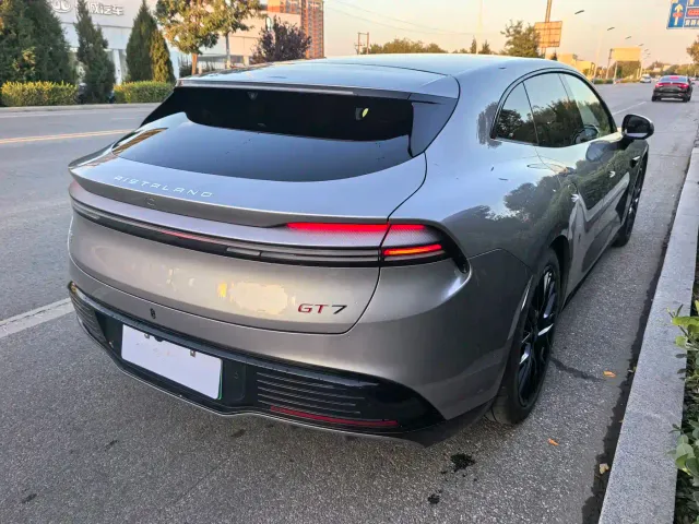 Qi Jing Opening Realm Sedan — Фото автомобиля 7