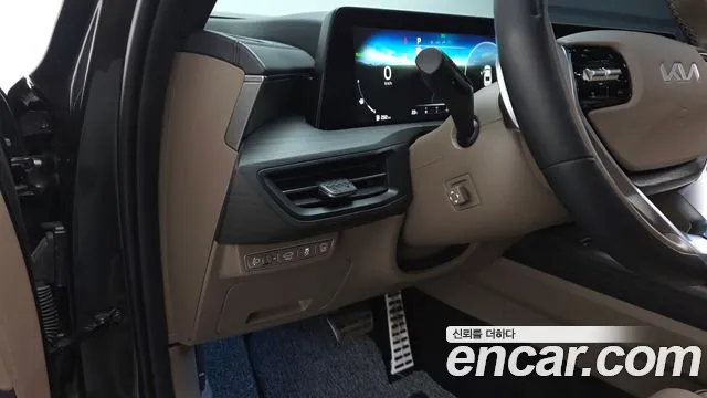 Kia K8 Hybrid — Фото автомобиля 19