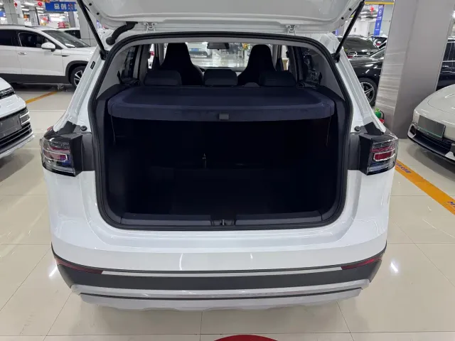 Volkswagen Tharu — Фото автомобиля 11