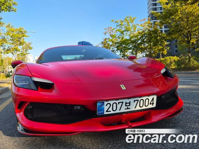 Ferrari 296 GTS — Фото автомобиля 3