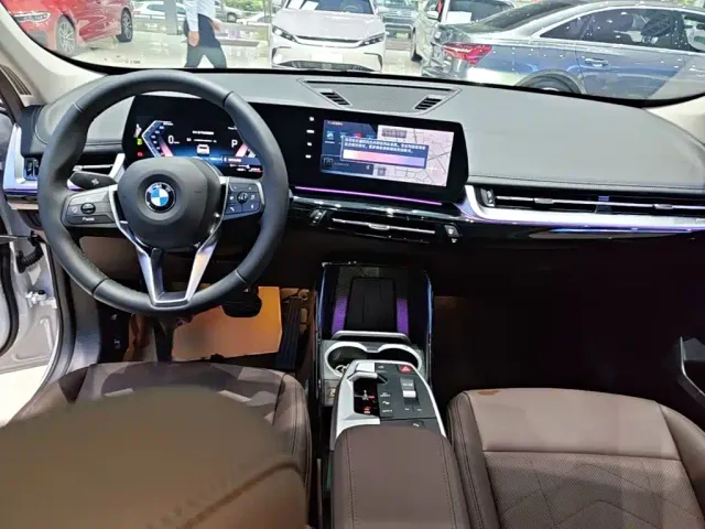 BMW X1 — Фото автомобиля 9