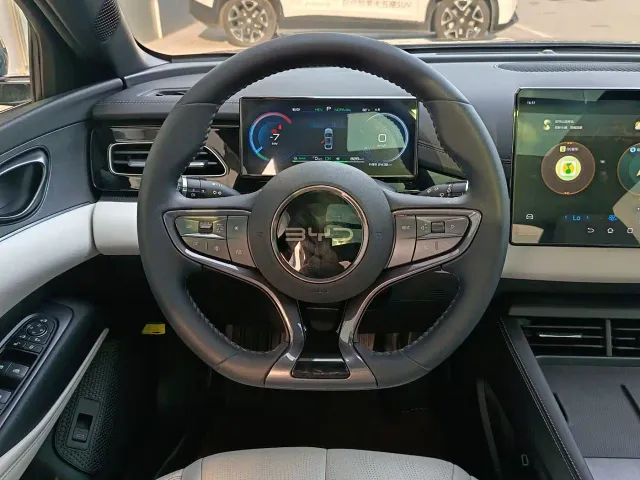 BYD Seal 06 — Фото автомобиля 8
