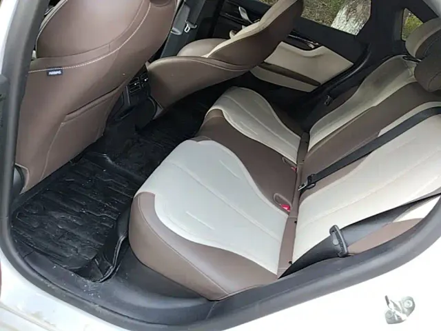 BYD Qin PLUS — Фото автомобиля 16