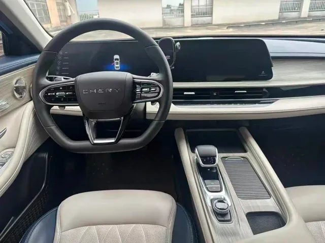 Chery Arrizo 8 — Фото автомобиля 4