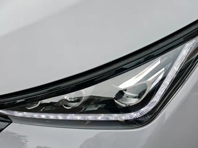 BYD Tang — Фото автомобиля 17